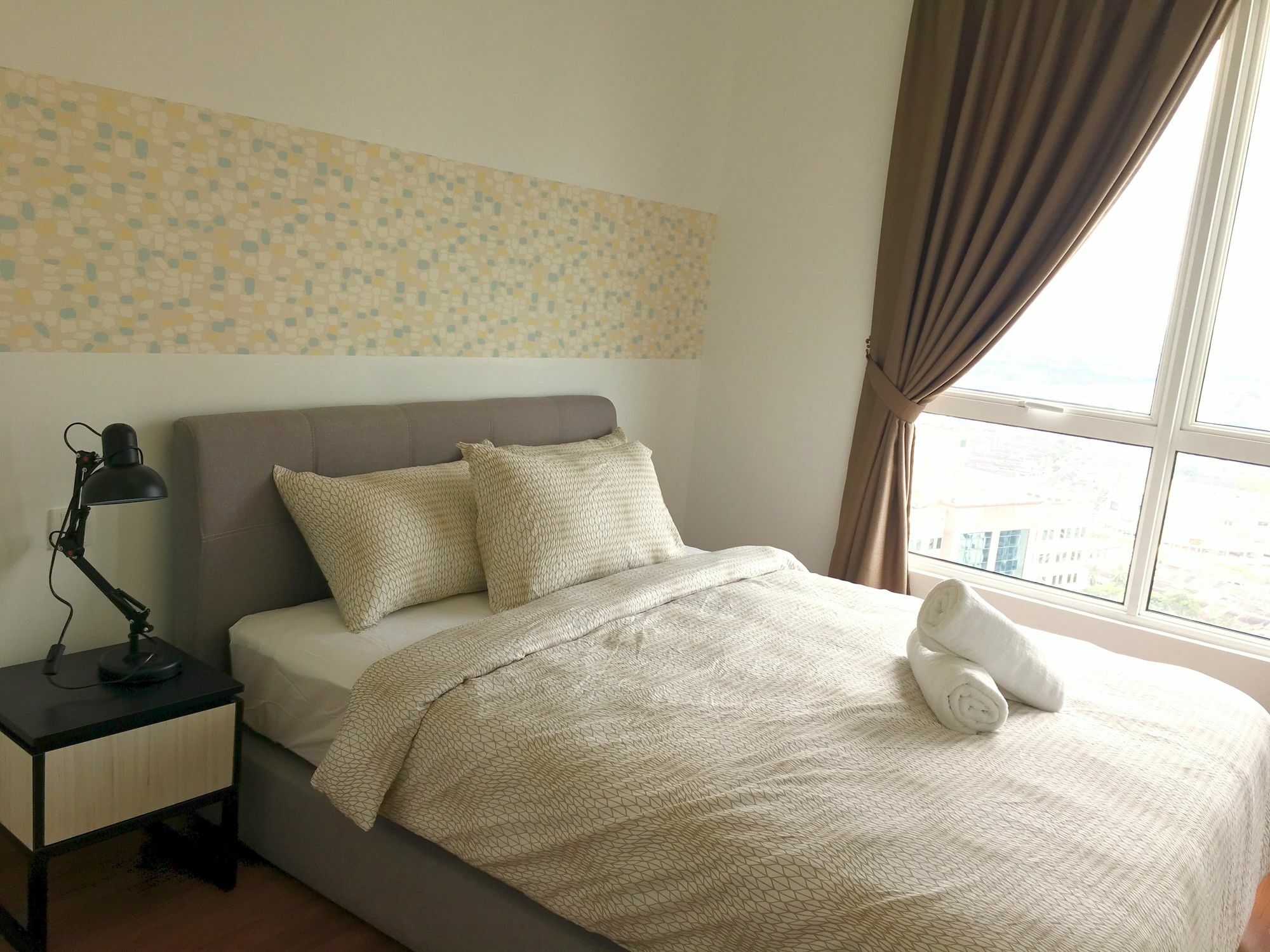 Pinnacle Tower Apartment Stay By Feel Suites Johor Bahru Exterior foto